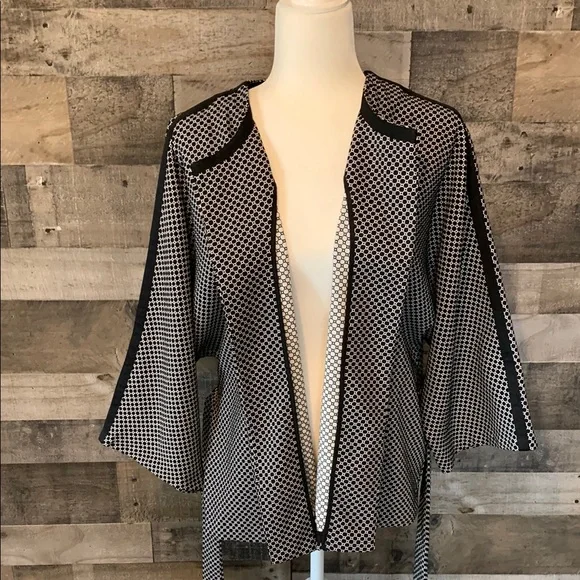 Chico’s Belted Jacket - Picture 2 of 16